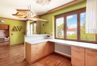Zweifamilienhaus mit Charme – Top-saniert mit Garten & Pool