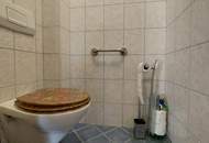 Einfamilienwohnhaus mit Pool