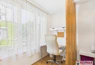 Helle 2-Zimmer Wohnung mit Loggia, Tiefgarage & perfekter Anbindung