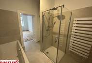 Erstbezug nach Sanierung - charmante 3-Zimmer-Altbauwohnung