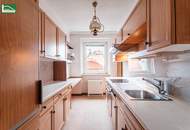 Zentral im Zehnten - Helle Wohnung am Reumannplatz mit Weitblick im 5. OG ! WG-geeignet!