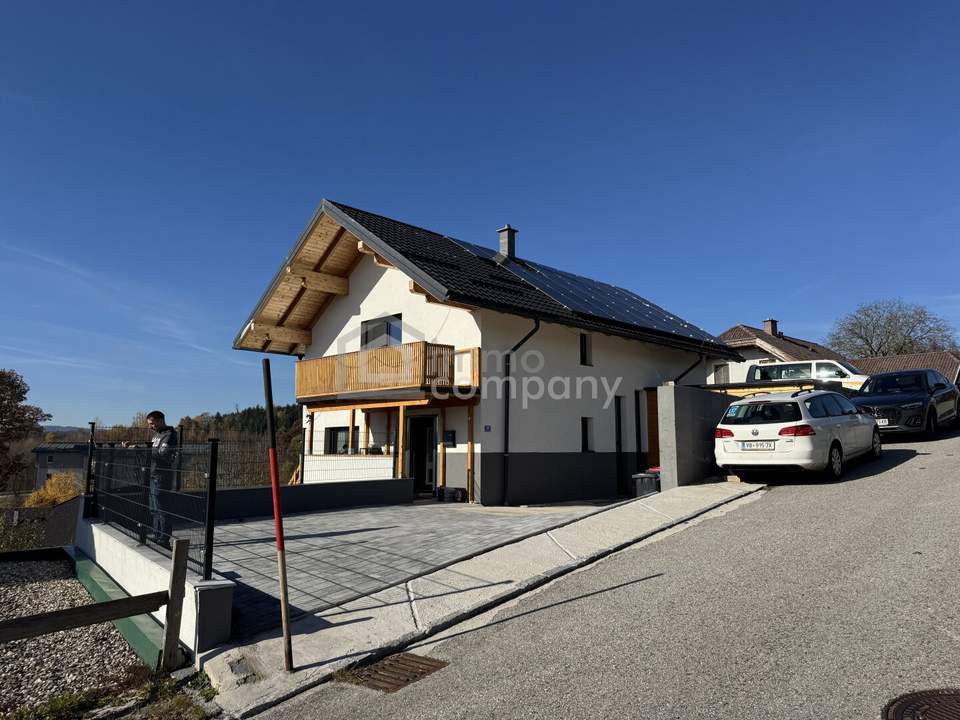Charmantes Familienhaus in Neukirchen an der Vöckla – Ihr Traum für 749.000 €!