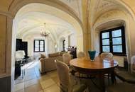 Ca. 3000 m² weitläufiges und stilvoll gestaltetes Gartenareal mit Terrassen, Pavillon und exklusiven Rückzugsbereichen – ideale Kulisse für Events, Kundentermine oder Outdoor-Inszenierungen.