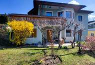 ELITÄRES, BARRIEREFREIES HAUS MIT PERSONENLIFT IN SCHÖNER ZENTRALER AUSSICHTSLAGE