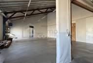 Großzügiges Lager mit Freifläche in Mönchhof, 3582m², teilrenoviert, 6 Stellplätze, €850.000