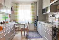 Generalsanierte, sofort beziehbare 82m² Eigentumswohnung im Hochparterre mit Balkon