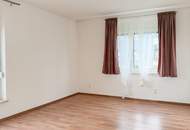 Modernisierte Erdgeschosswohnung mit zwei Balkonen, Gartenmitnutzung &amp; durchdachtem Grundriss