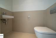 ab 1.11.: 3-Zimmer-DG-Wohnung mit Dachterrasse und Loggia!