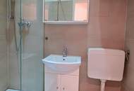 2 Zimmer Wohnung "modernisiert, sehr geringe BK, privater Garten und Abstellplatz"