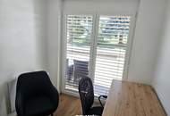 Kernsaniertes, modernes Haus mit kompakter Wohnfläche und großzügiger Terrasse