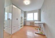 3- Zimmer Wohnung mit Loggia am Bockfließerweg
