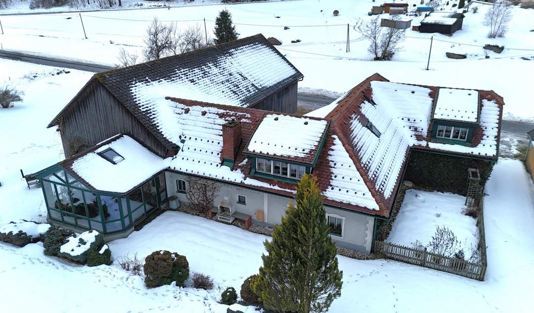 saniertes Bauernhaus mit Stallung und großem Stadel
