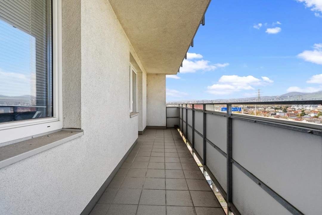 "3-Zimmer mit Loggia-Blick auf den Kahlenberg - Jedleseer Straße -"