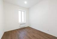 Unbefristet // EIGENES HOFHAUS - Büro + Werkstatt/Lager Kombination