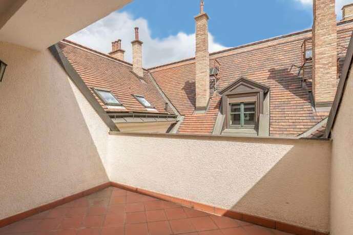 GROßZÜGIGE 3 -ZIMMER-MANSARDENWOHNUNG IM STADTPALAIS, Wohnung-miete, 3.713,21,€, 1010 Wien 1., Innere Stadt