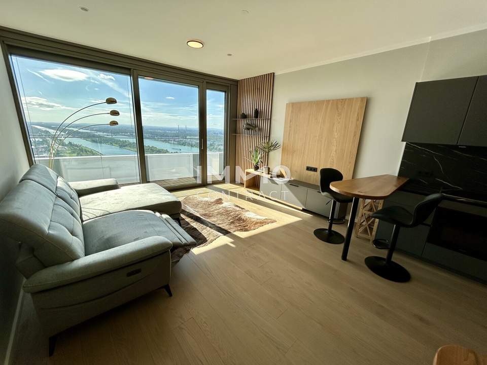 Möbliertes Apartment im 42. Stock mit Weitblick auf die Donau! Pool, Spa und Fitness inklusive!