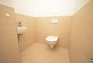 Exklusive 2‑Zimmer‑DG‑Wohnung mit sonniger Hofterrasse und Weitblick über Wien