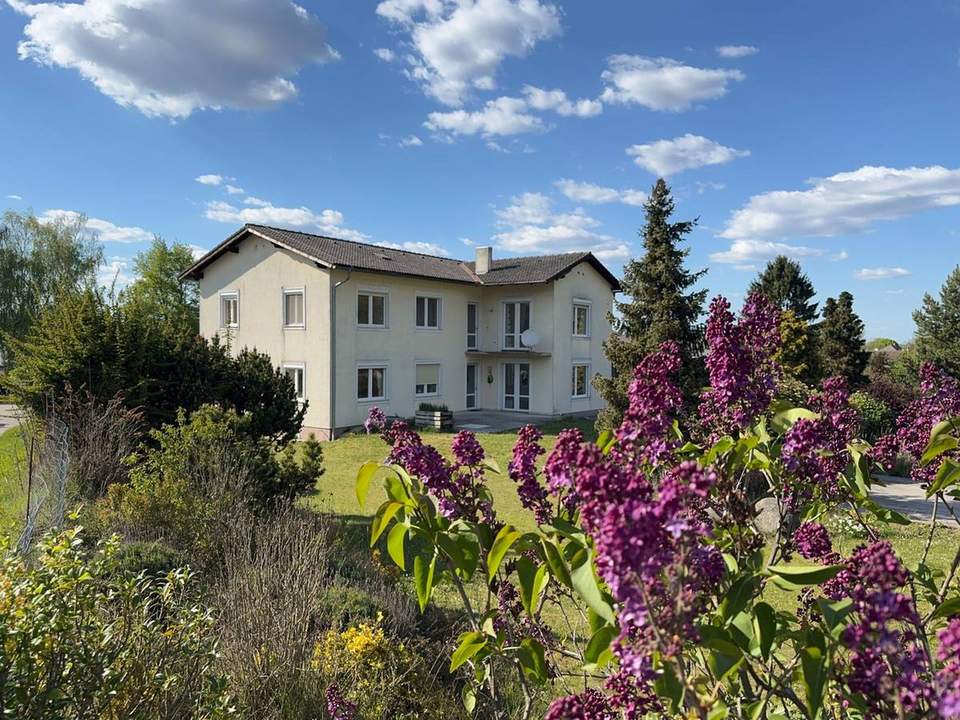 Großzügiges Ein- oder Mehrfamilienhaus am Waldrand - Provisionsfrei