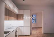 Zeitlose Eleganz im Stilaltbau - Luxuriös sanierte Traumwohnung