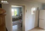 sREAL- LANDLEBEN MIT CHARAKTER - Historisches Bauernhaus mit Scheune, Backstube, Pool und 1.296 m² Grund