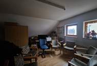 GELEGENHEIT: EHEMALIGE FILIALE DER RAIFFEISENBANK SAMT AUSGEBAUTEM DACHGESCHOSS IN RUPPERSTHAL SUCHT EINEN NEUEN EIGENTÜMER