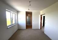 "Neu errichtete moderne Doppelhaushälfte"