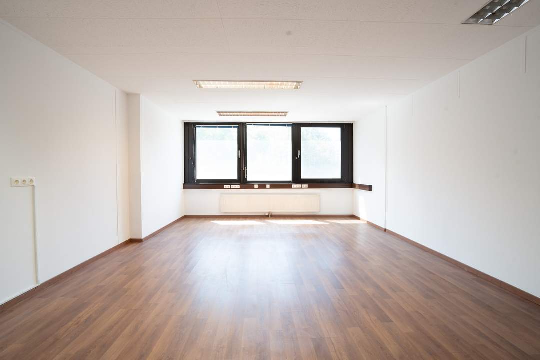 31m² Büro- oder Praxisraum