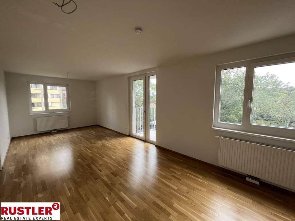 Helle 2-Zimmer-Wohnung mit Balkon!