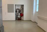 DRAGONER HÖFE: Büro-/Atelier-/Ordi-/Geschäftsfläche exklusiv u. einzigartig - Gewölbe, Granitsäulen, beeindruckende Raumhöhe...- weitreichender Gestaltungsfreiraum in historischem Gemäuer