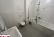 2 Zimmer Wohnung mit Balkon und Loggia