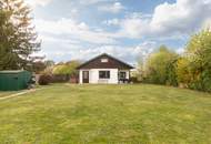 Moderner Bungalow auf großem Grundstück &amp; Nebenhaus