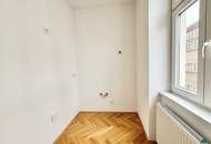 Sanierte 2 Zimmer Altbauwohnung nahe Schloss Schönbrunn - ideal für Singles oder Paare
