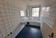 **Ab sofort** Sonnige 3-Zimmer Wohnung in der Volksfeststrasse 34 - Top 10