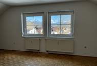 Schöne helle Dachgeschosswohnung inklusive Stellplatz in der Nähe des Goldecks