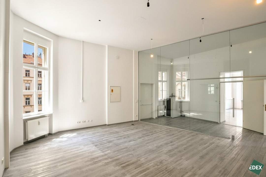 Helle Bürofläche zwischen Stadtpark & Karlsplatz – perfekte Anbindung