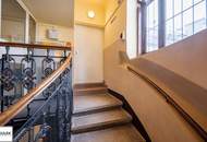 3 Zimmer-DG-Wohnung mit 2 hofseitigen Terrassen nahe Oper