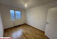 Helle und geräumige 3-Zimmer-Wohnung mit Balkon