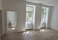 WUNDERSCHÖN SANIERTER 2-ZIMMER-ALTBAU *ERSTBEZUG NACH KATEGORIEANHEBUNG*
