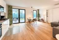 "Luxury living near Alte-Donau"