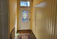 Charmante Villa mit weitläufigem Garten, Wintergarten & vielseitigen Wohnbereichen