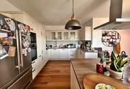 Exklusives &amp; markantes Mehrfamilienhaus in Großhart – Wohnen, Arbeiten &amp; Leben unter einem Dach