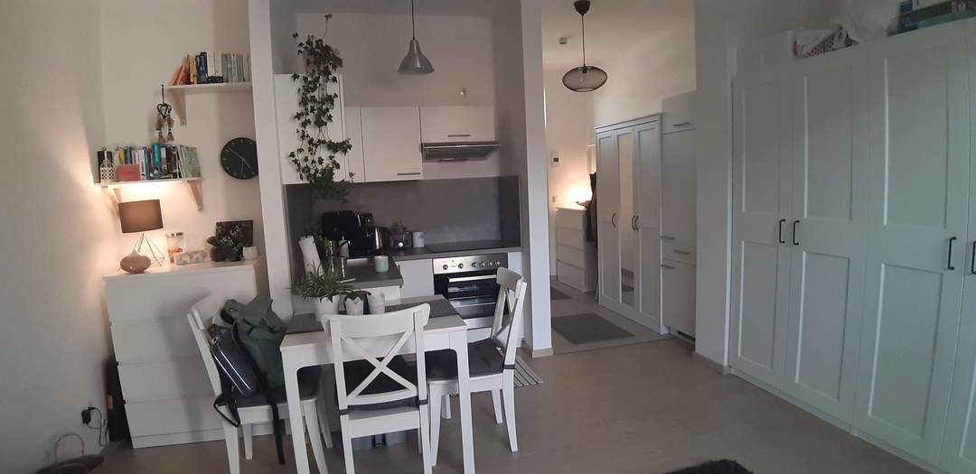 Moderne Single-Wohnung mit großer Terrasse im Zentrum von Waltendorf/Uninähe
