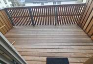 Charmante Dachgeschosswohnung mit Balkon – Ideal für Anleger!
