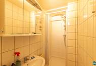 Charmante 2-Zimmer-Wohnung mit Parkettboden und separatem Lager
