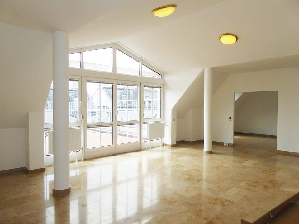 LUXUS 5-Zi 2 GARAGEN 30m² TERRASSE