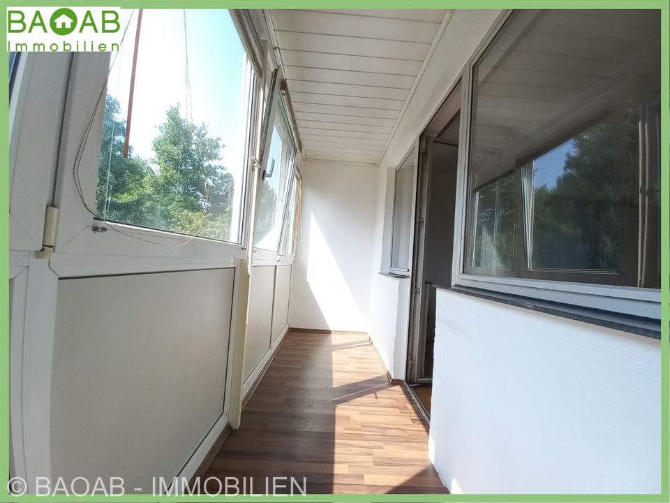 2 ZIMMERWOHNUNG mit LIFT | LOGGIA | WESTLAGE