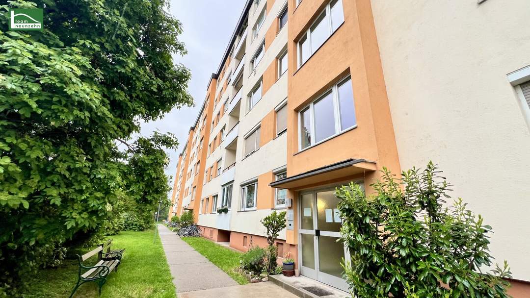 Generalsanierte Wohnung mit neuer Küche, Bad, Böden, Elektrik etc. in ruhiger Lage! - JETZT ZUSCHLAGEN