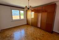 St. Leonhard! Zentral gelegene Wohnung mit ruhiger Loggia und schöner Aussicht