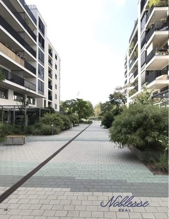 Zentral gelegene 2 Zimmer-Wohnung mit Loggia nähe Telekom, OMV, Bank Austria, WU, WKO
