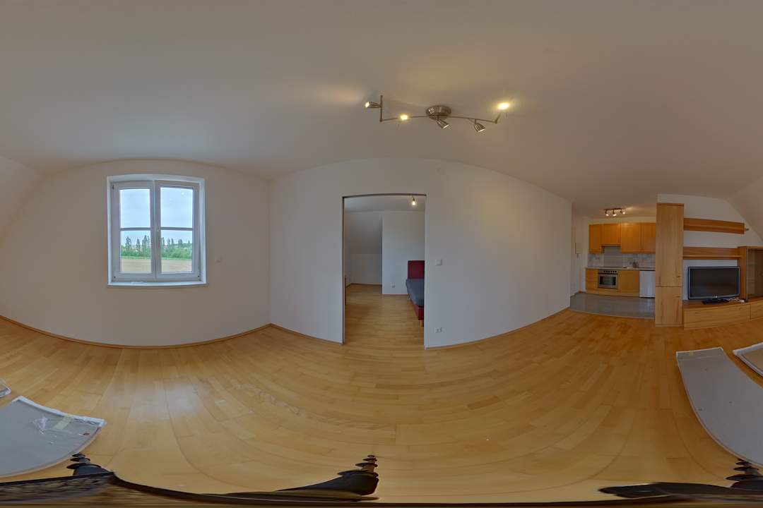 2-Zimmer-Wohnung im 1. OG